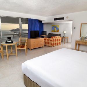 King Suite Sea View